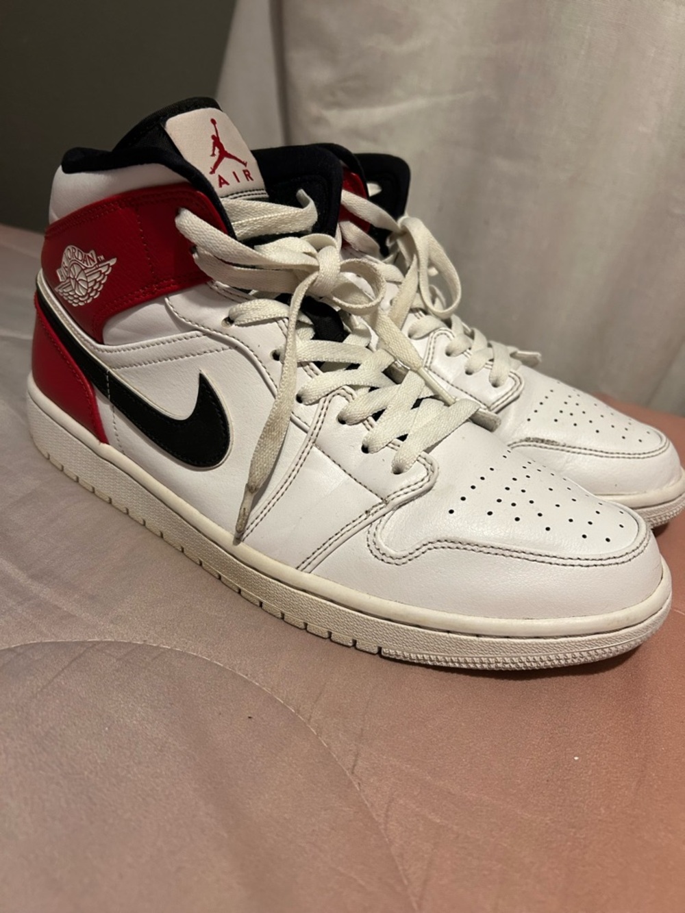 Jordan Men's High Top Sneakers White/Red/Black
